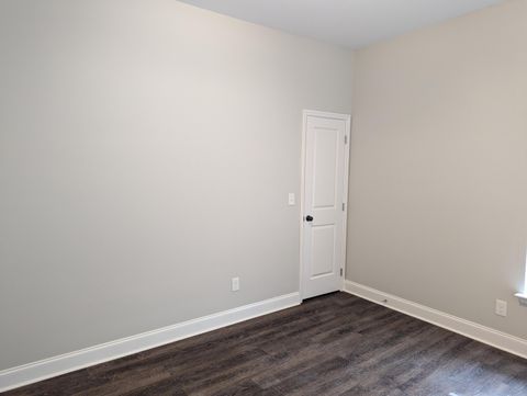 Tiny photo for 2409 12th Avenue, Chattanooga, TN 37407 (MLS # 1527645)
