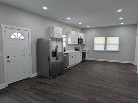 Tiny photo for 2409 12th Avenue, Chattanooga, TN 37407 (MLS # 1527645)