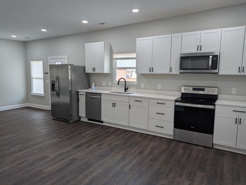 Tiny photo for 2409 12th Avenue, Chattanooga, TN 37407 (MLS # 1527645)