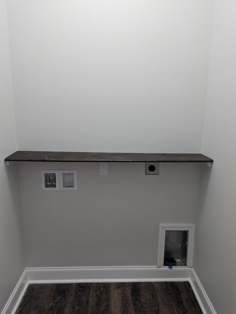 Tiny photo for 2409 12th Avenue, Chattanooga, TN 37407 (MLS # 1527645)