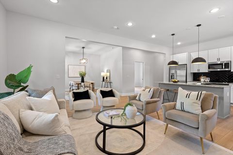 Photo of 714 W 42nd Street, Chattanooga, TN 37410 (MLS # 1532786)