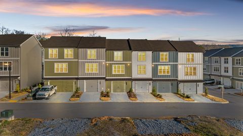 Photo of 220 Asbury Oak Lane, Chattanooga, TN 37419 (MLS # 1527020)