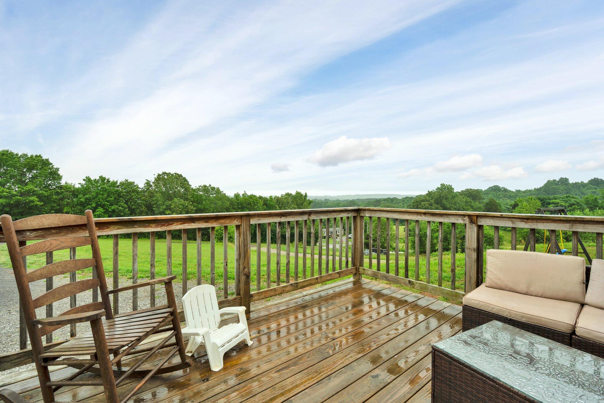 Sweetwater, Tennessee 37874, United States, 4 Bedrooms Bedrooms, ,2 BathroomsBathrooms,Residential,Active,228684