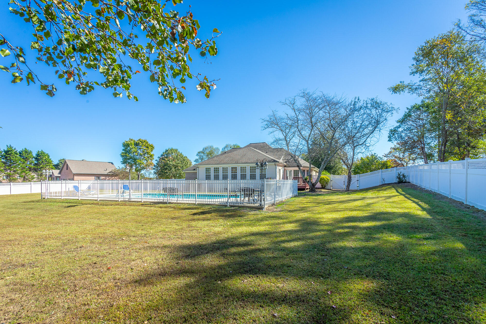 8220 Briarstone Lane