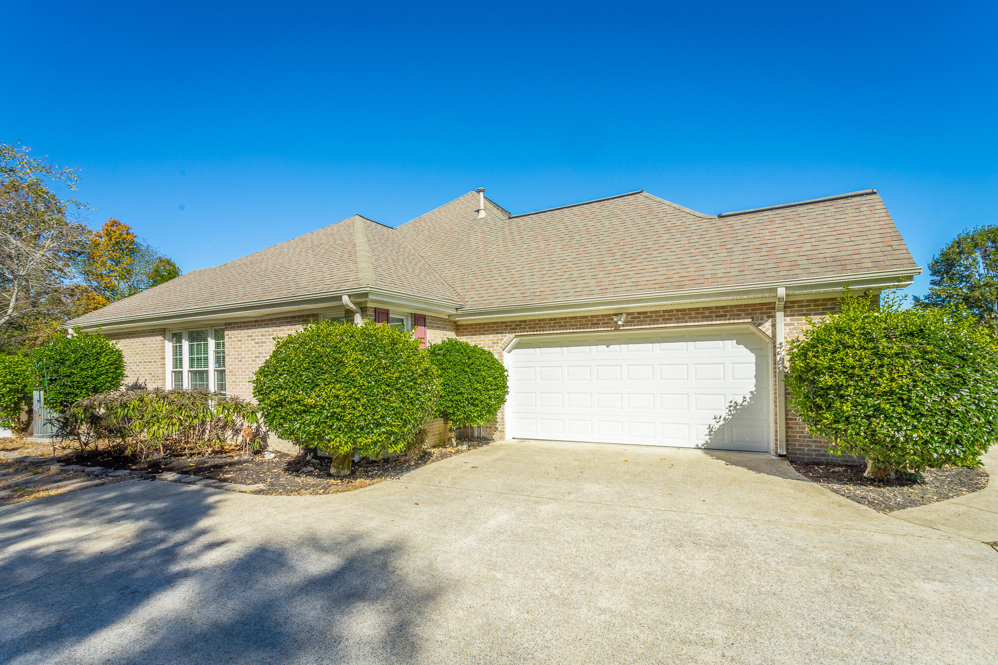 8220 Briarstone Lane