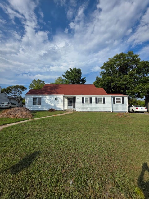 Photo of 3007 Fox Drive, Chattanooga, TN 37404 (MLS # 1543201) Photo of 3007 Fox Drive, Chattanooga, TN 37404 (MLS # 1543201)