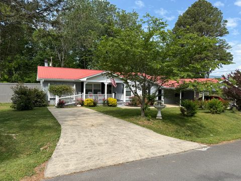Photo of 170 Woodmont Drive, Whitwell, TN 37397 (MLS # 1533382)