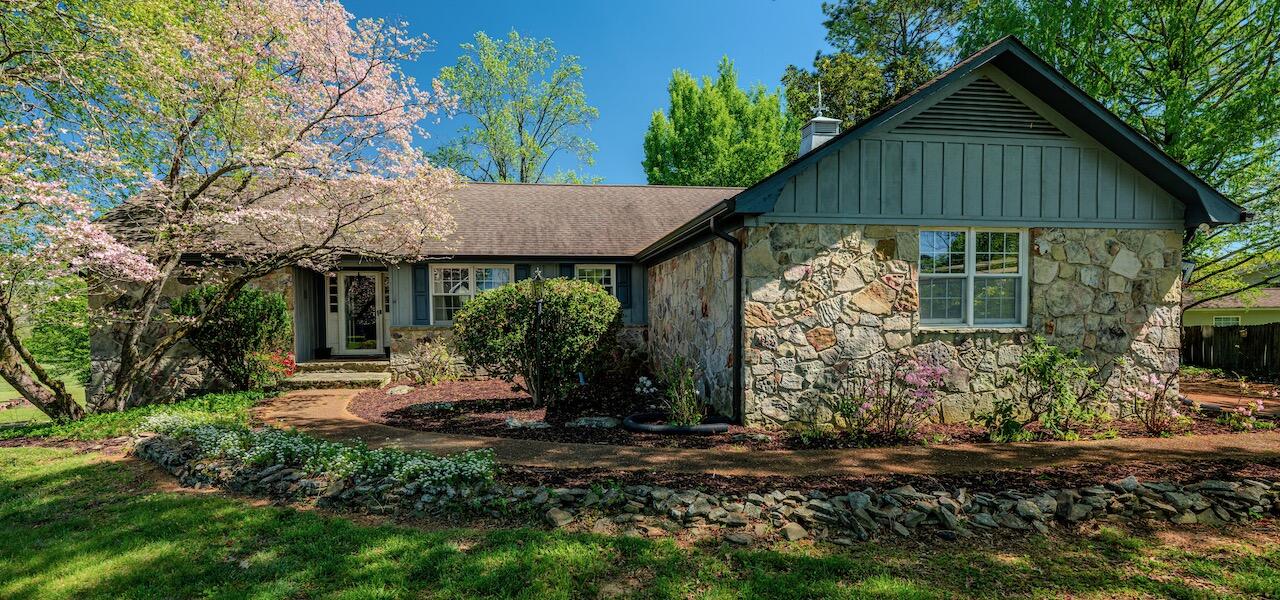 2410 Inverness Drive, Cleveland, Tennessee image 3