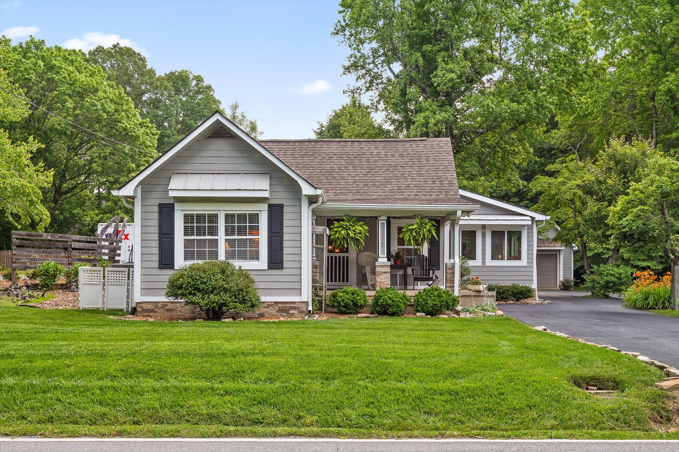 3412 Fairmount Pike