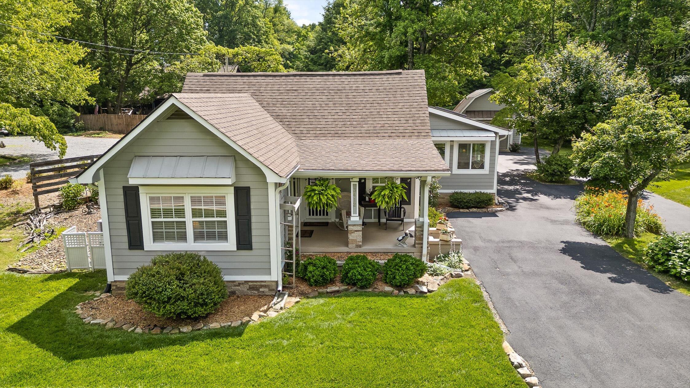 3412 Fairmount Pike