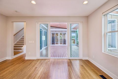 Tiny photo for 388 Harper Street, Chattanooga, TN 37405 (MLS # 1530357)