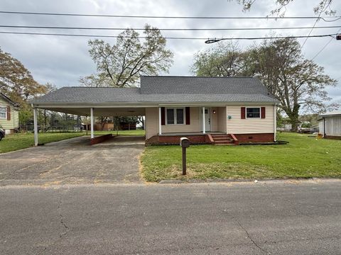 Photo of 74 Fifth Street, Trion, GA 30753 (MLS # 1531421)