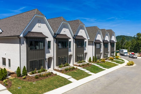 Townhouse For Sale - 861 Cranes Camp Trail<br/> Chattanooga, TN 37415