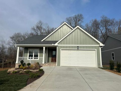 Homes For Sale - 5323 Mia Court<br/> Cleveland, TN 37312