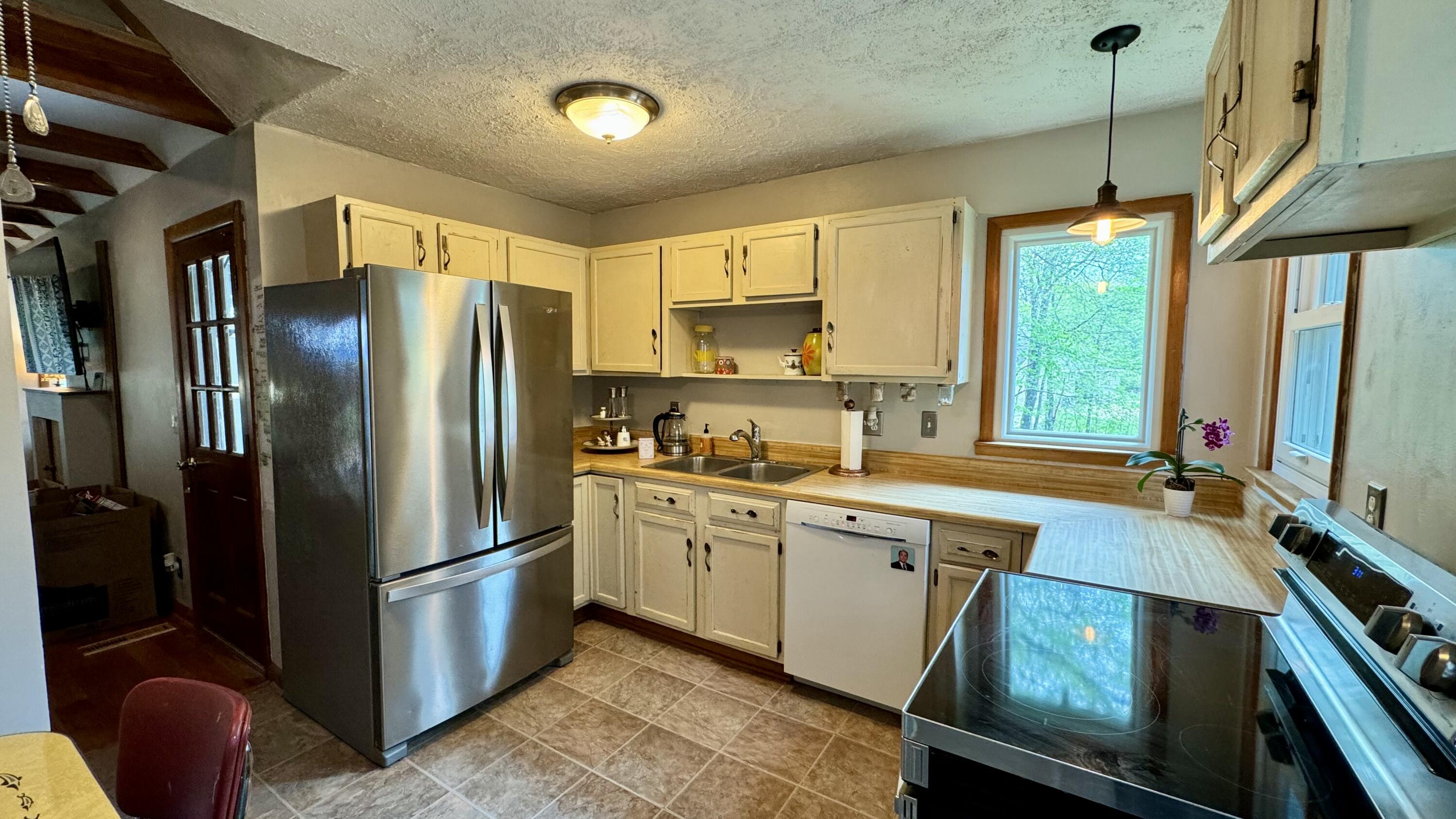 372 Abby Lane, Dayton, Tennessee image 6