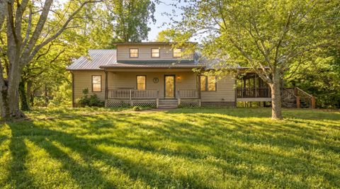Photo of 2520 Love Lane, Soddy Daisy, TN 37379 (MLS # 1533358)