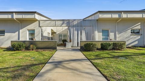 Photo of 1619 E 12th Street, Chattanooga, TN 37404 (MLS # 1528426)