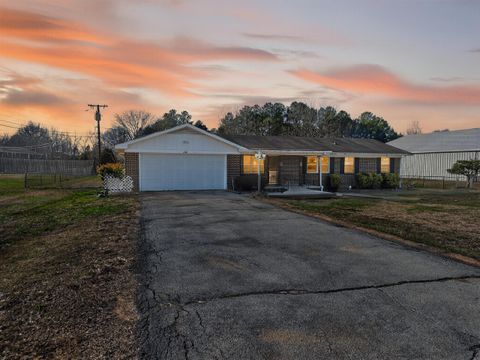 Photo of 1888 Thrasher Pike, Hixson, TN 37343 (MLS # 1525408)