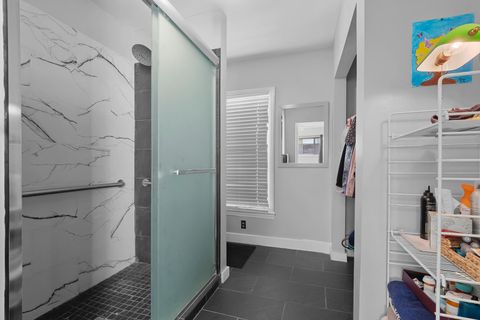 Tiny photo for 809 N Oakwood Street, Rossville, GA 30741 (MLS # 1530437)