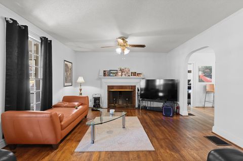 Tiny photo for 809 N Oakwood Street, Rossville, GA 30741 (MLS # 1530437)