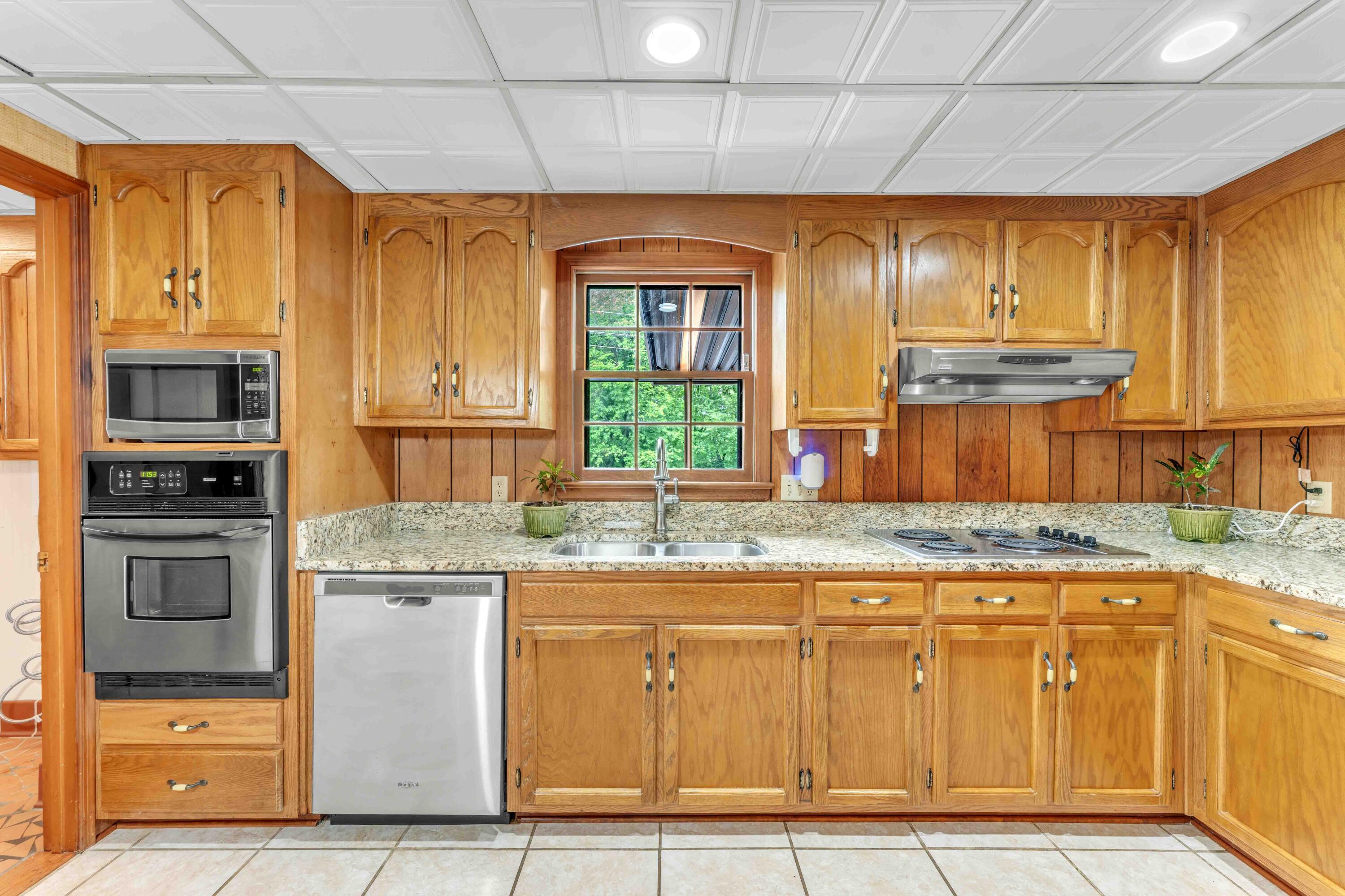 1020 Robin Hood Drive, Cleveland, Tennessee image 7