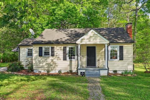 Photo of 1134 Mcdonald Drive, Chattanooga, TN 37421 (MLS # 1532703)
