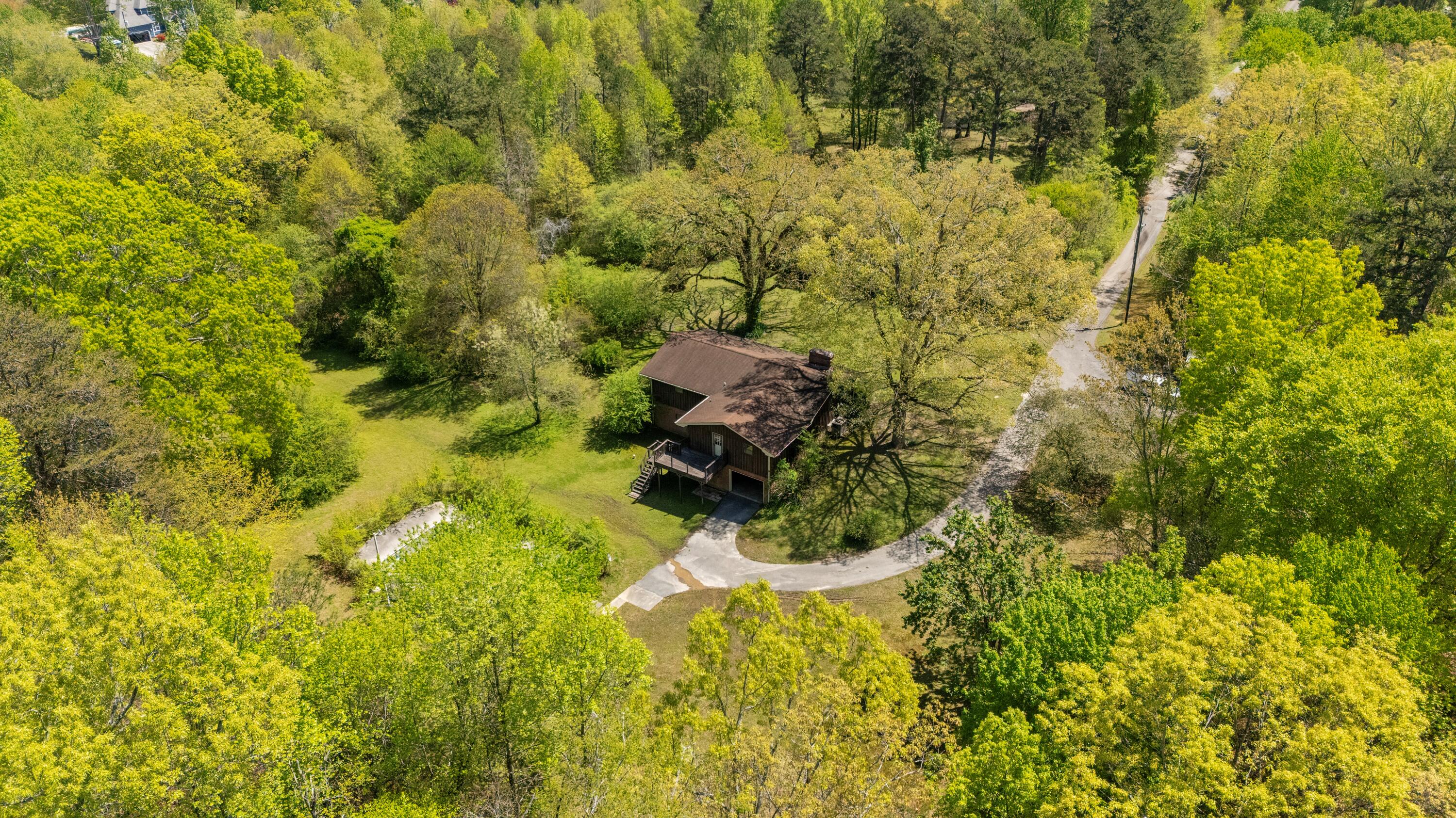 401 Laymons Road, Hixson, Tennessee image 1