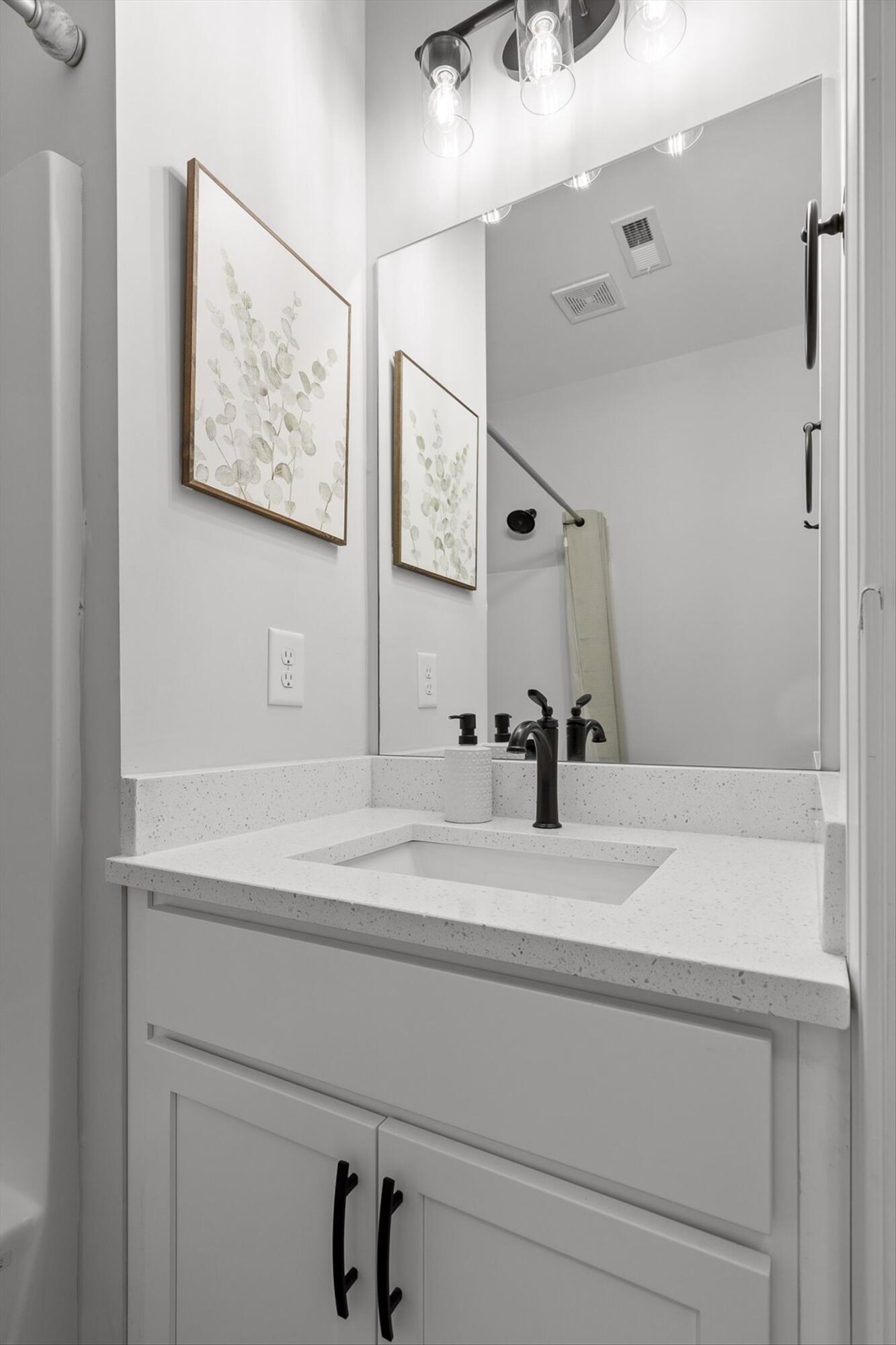 Chattanooga, Tennessee 37408, United States, 3 Bedrooms Bedrooms, ,3 BathroomsBathrooms,Residential,Active,239821