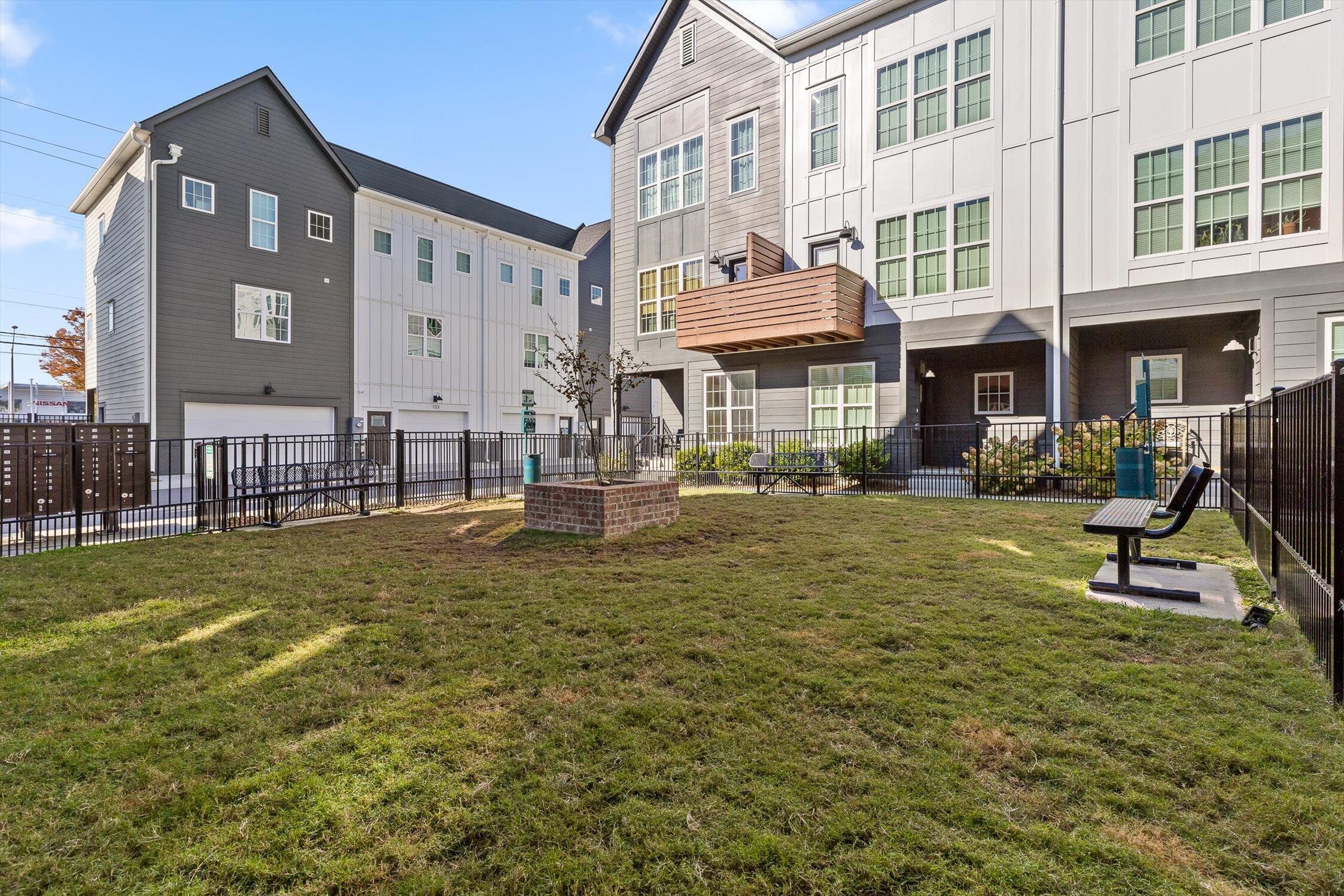 Chattanooga, Tennessee 37408, United States, 3 Bedrooms Bedrooms, ,3 BathroomsBathrooms,Residential,Active,239821