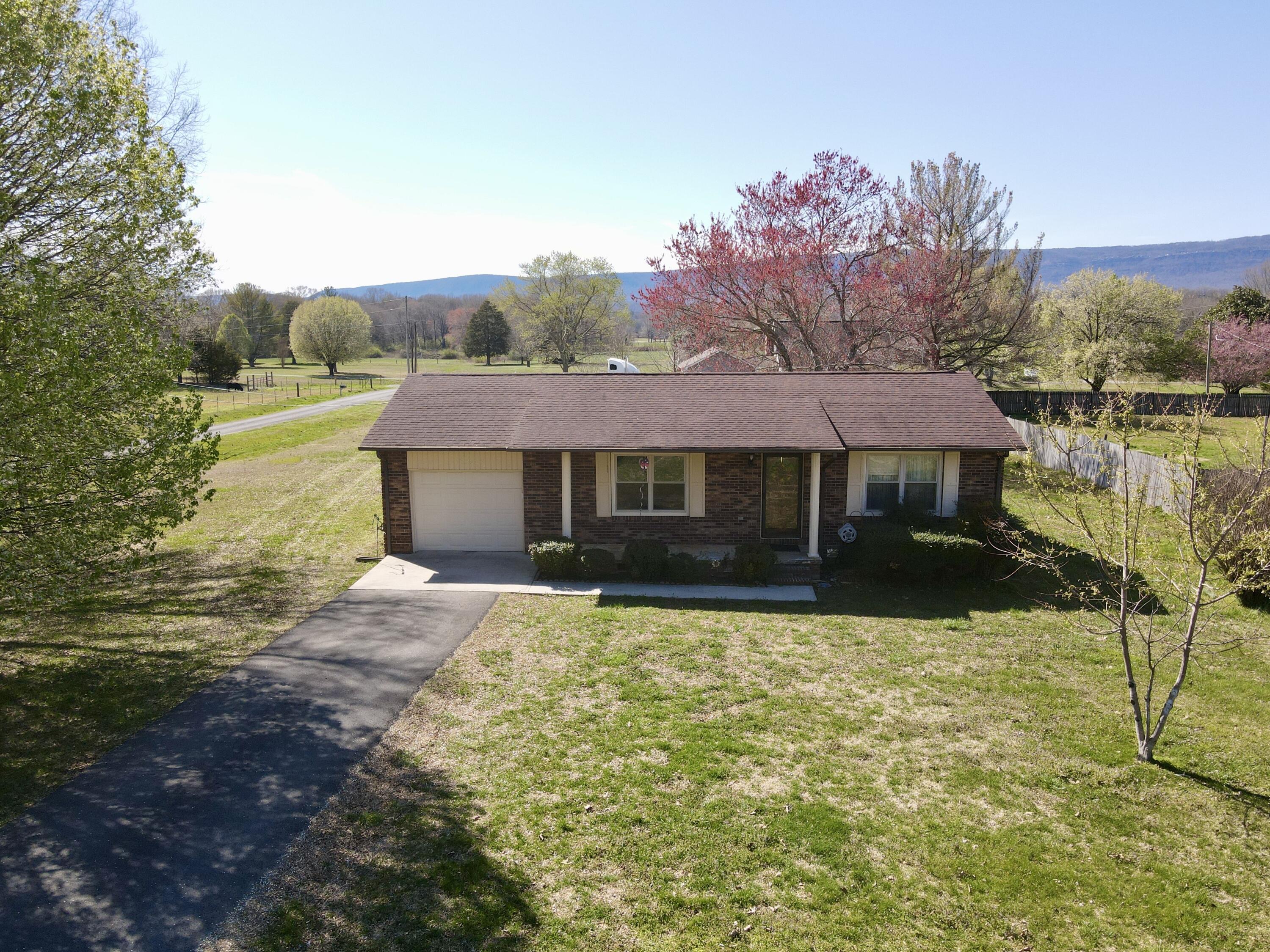 270 Joshua Circle, Whitwell, Tennessee image 1