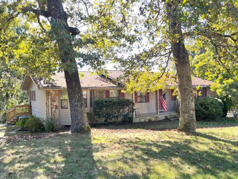 Photo of 808 Fox Chase Lane, Hixson, TN 37343 (MLS # 1521175)