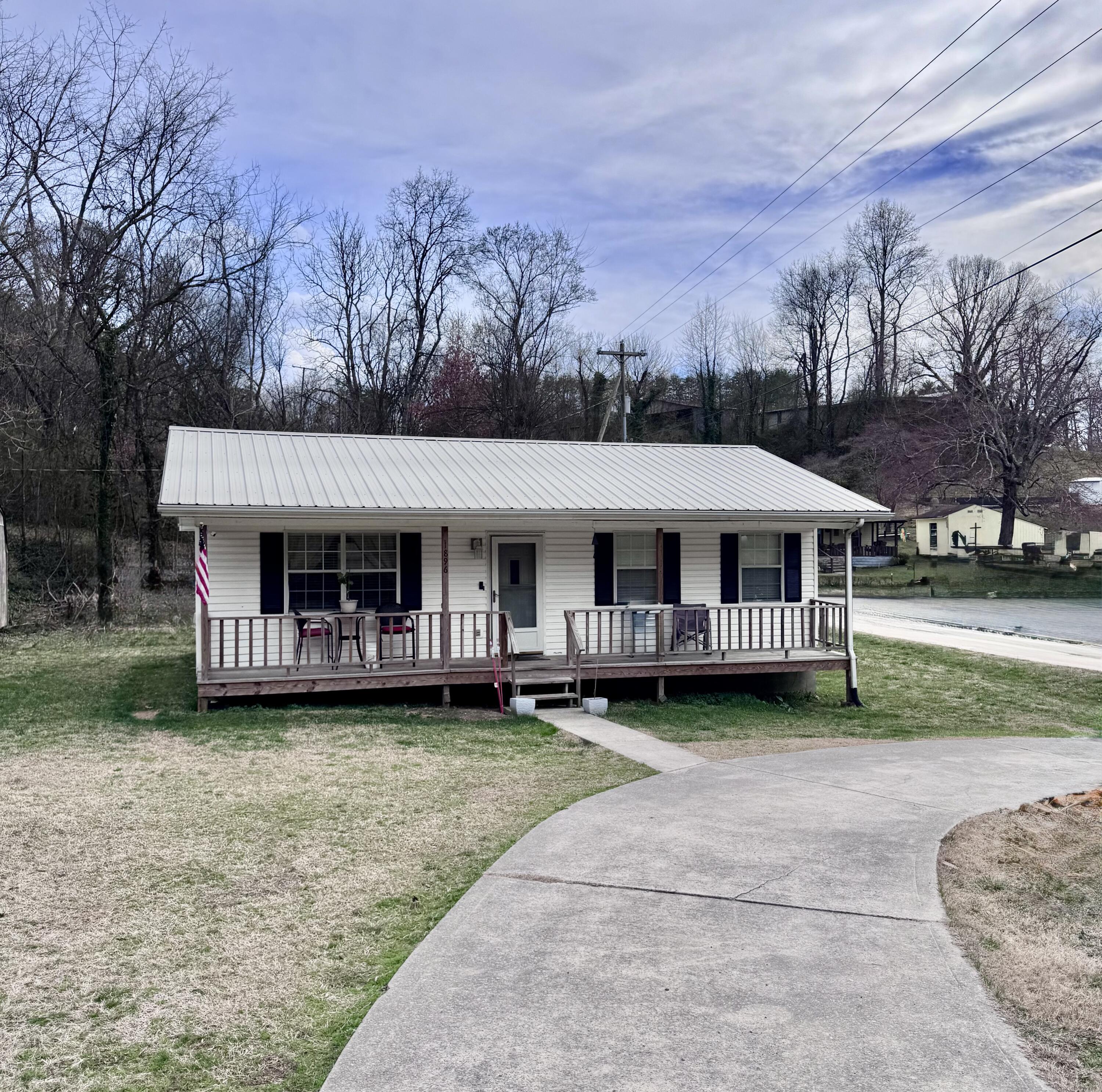1896 Old Washington Highway, Dayton, Tennessee image 1