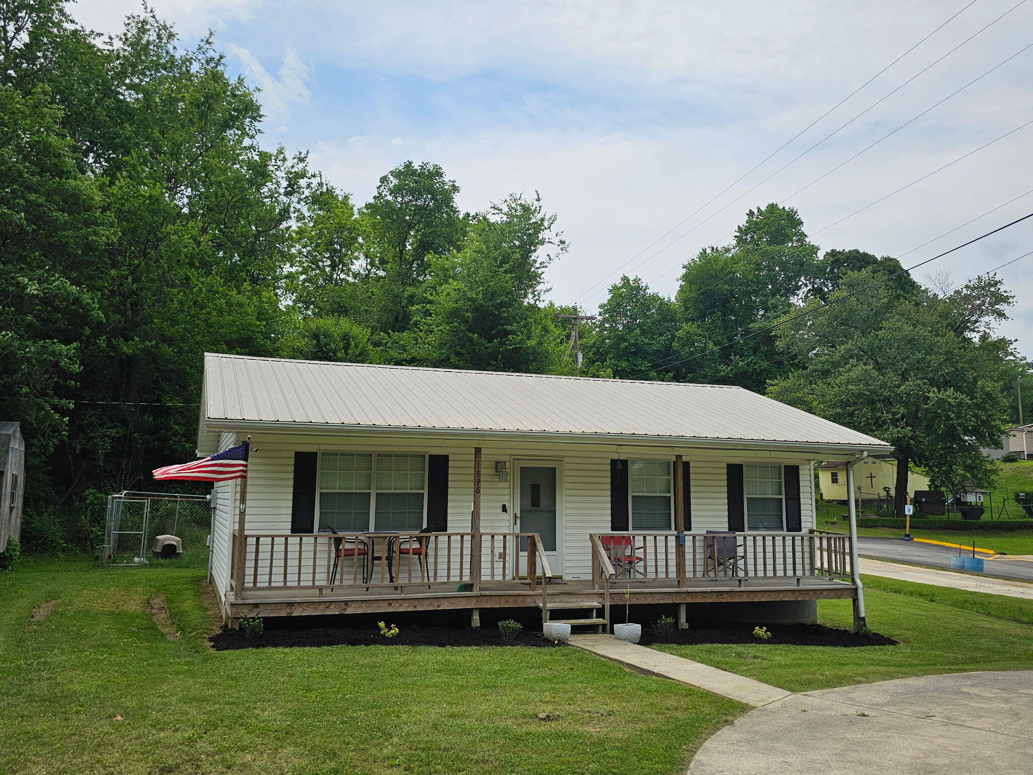 1896 Old Washington Highway, Dayton, Tennessee image 2