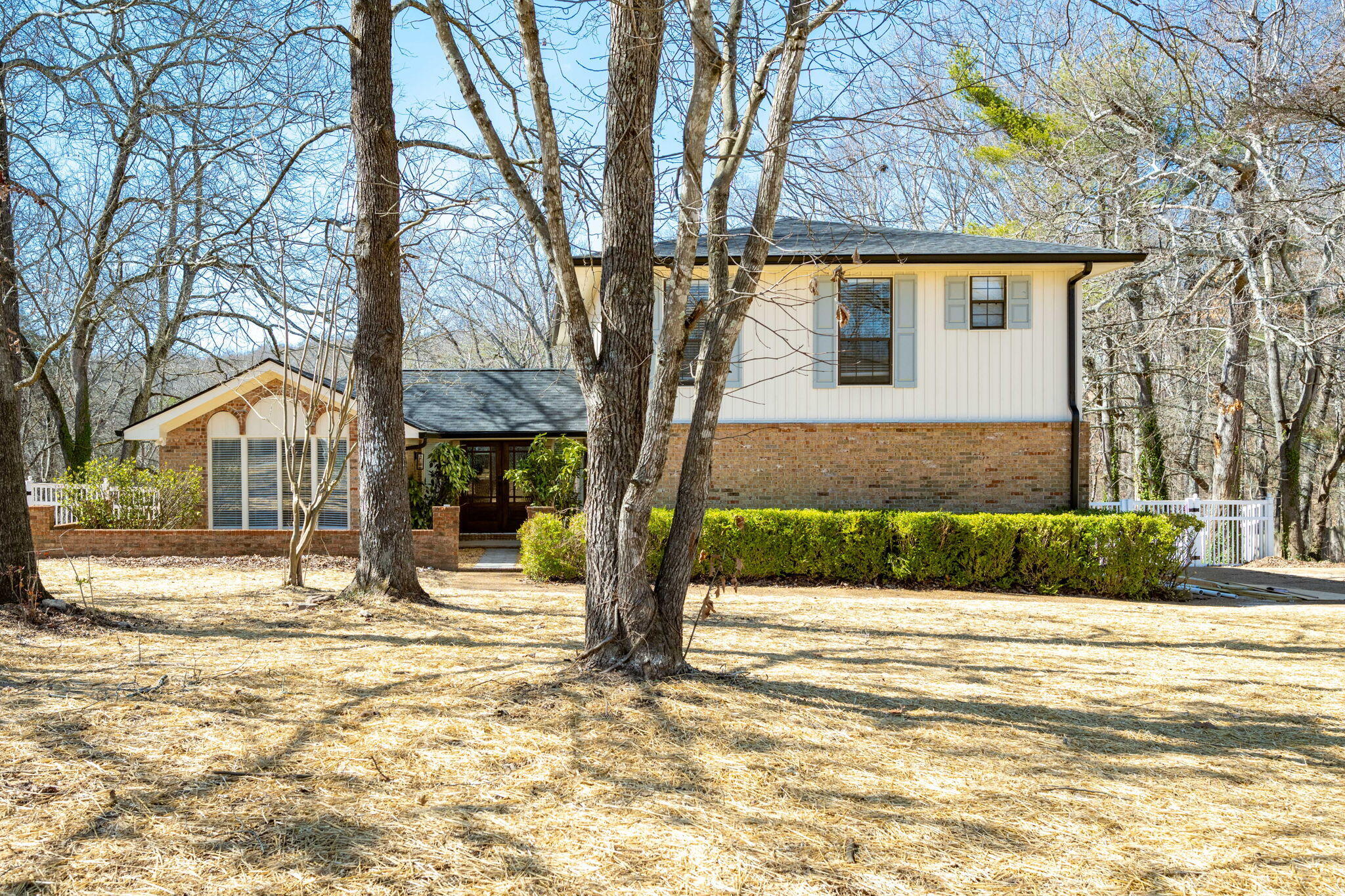 1824 Rock Bluff Road, Hixson, Tennessee image 1