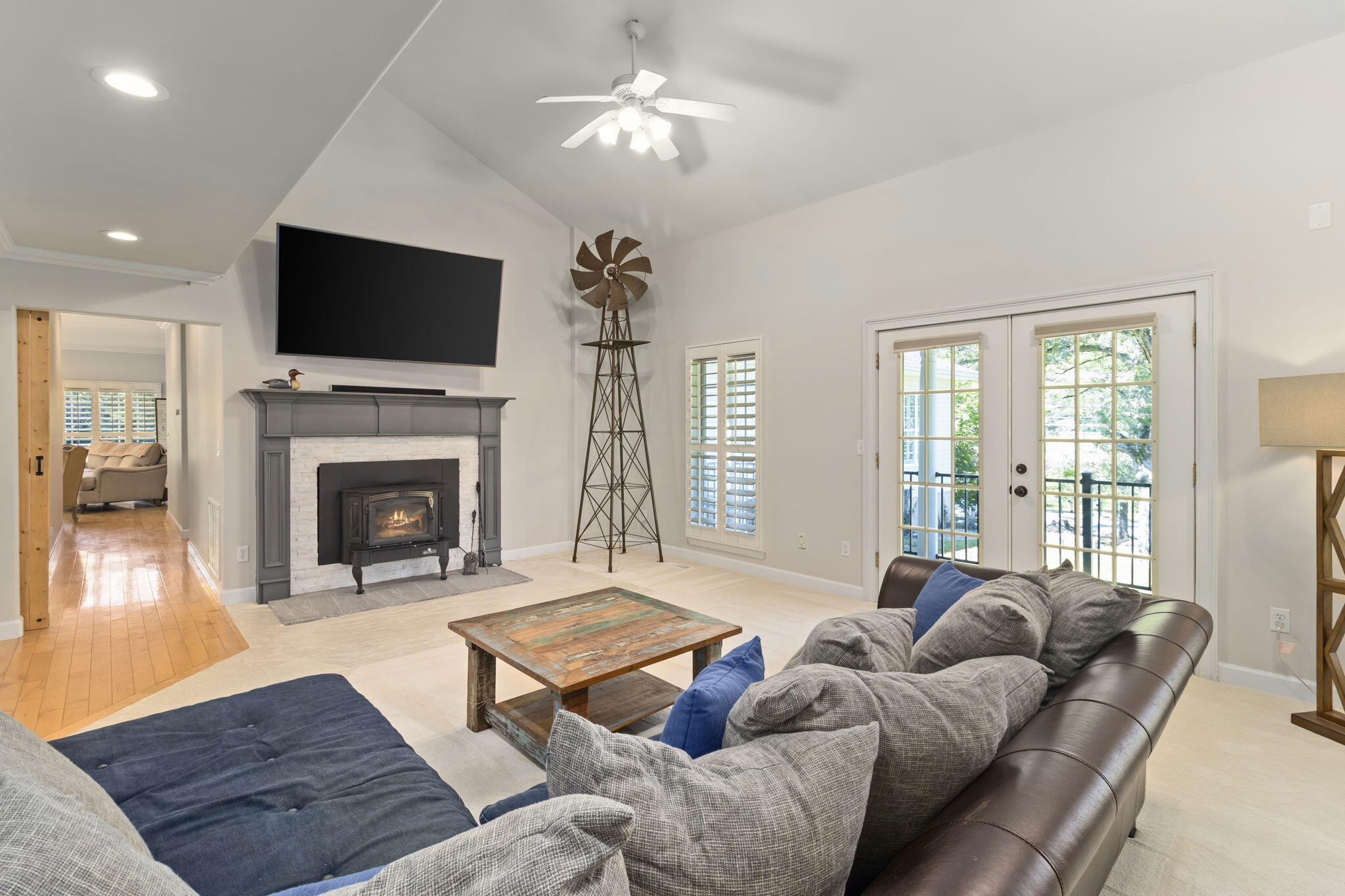 8802 Pine Ridge Road, Ooltewah, Tennessee image 30