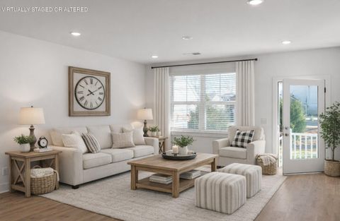 Tiny photo for 871 Gardenview Way, Chattanooga, TN 37421 (MLS # 1529952)