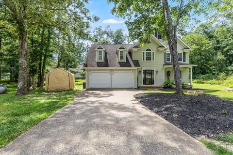 Photo of 2416 Mourning Dove Lane, Signal Mountain, TN 37377 (MLS # 1516150)