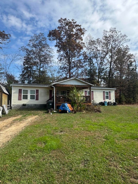 Homes For Sale - 1227 Bronco Road<br/> LaFayette, GA 30728
