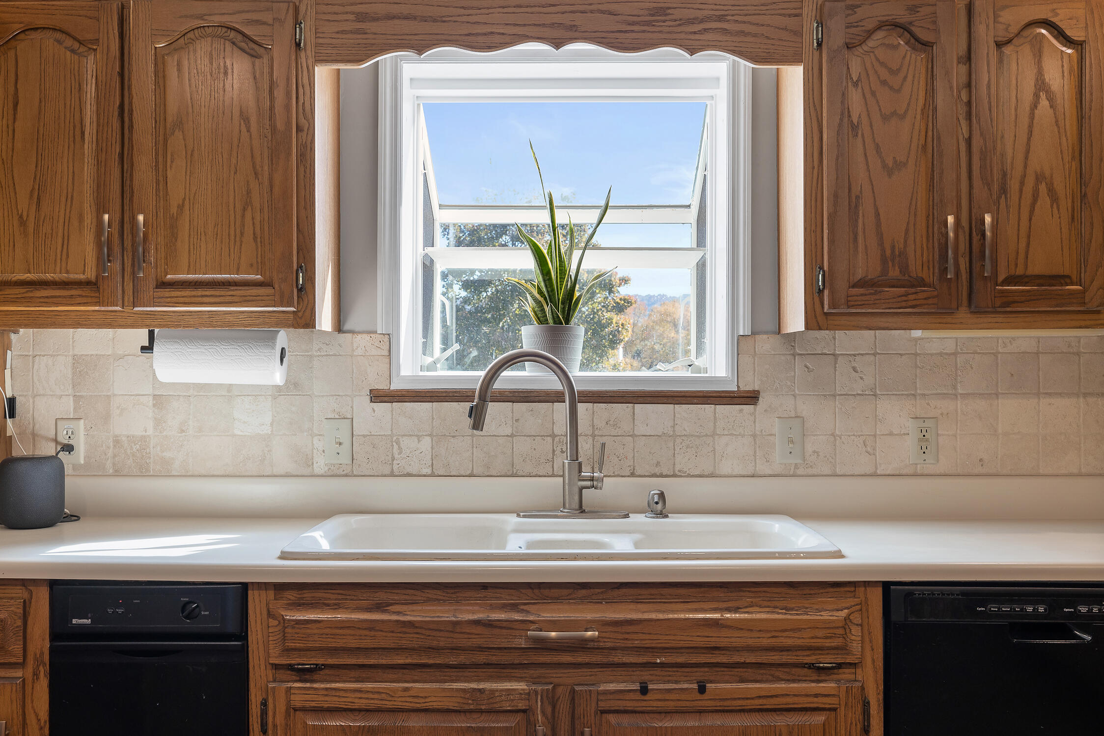 8518 Nesting Trail, Ooltewah, Tennessee image 16
