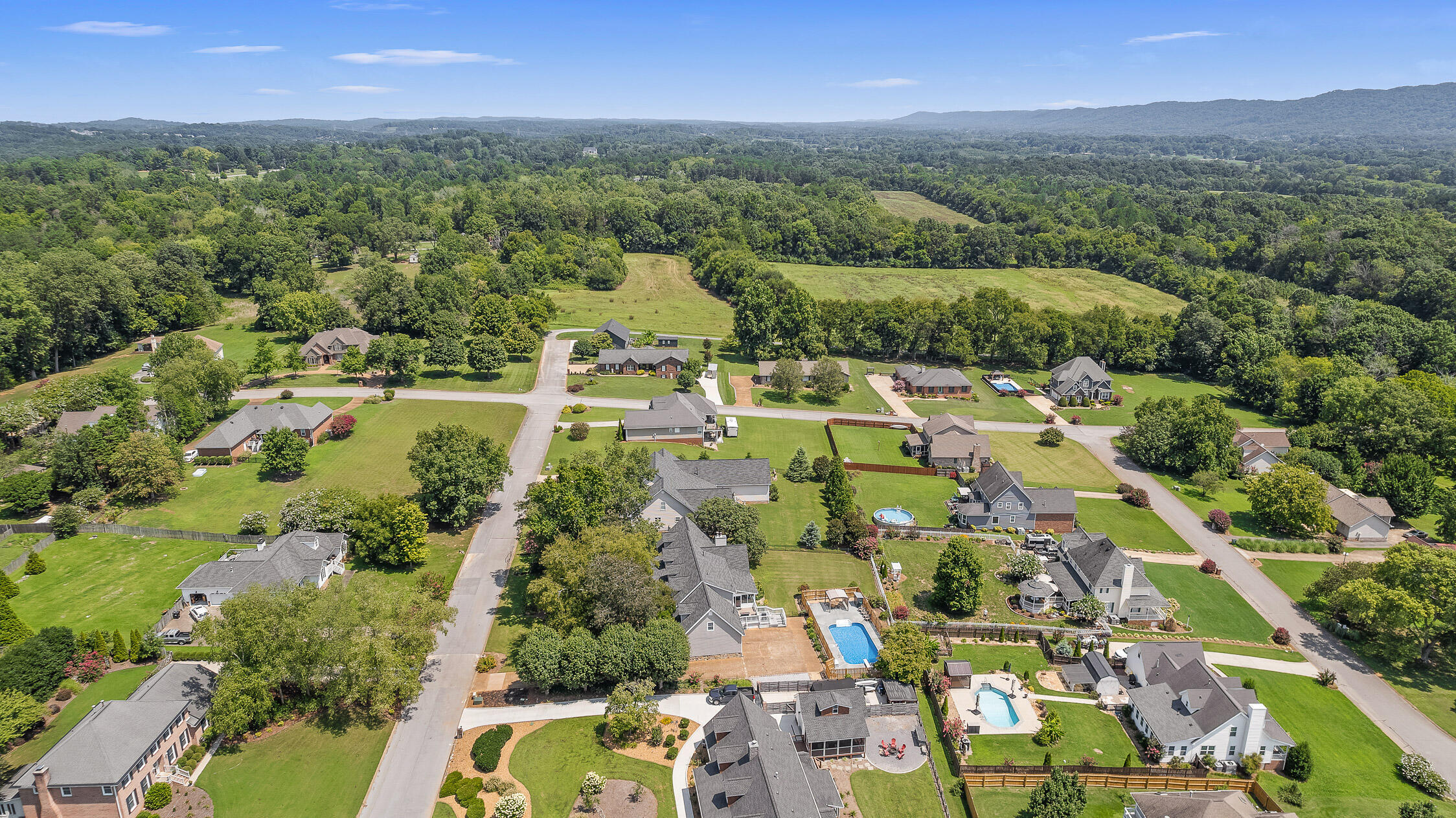 Ooltewah, Tennessee 37363, United States, 6 Bedrooms Bedrooms, ,4 BathroomsBathrooms,Residential,Active,131226