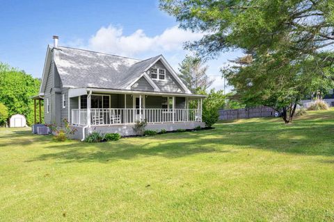 Photo of 8421 Middle Valley Road, Hixson, TN 37343 (MLS # 1533312)