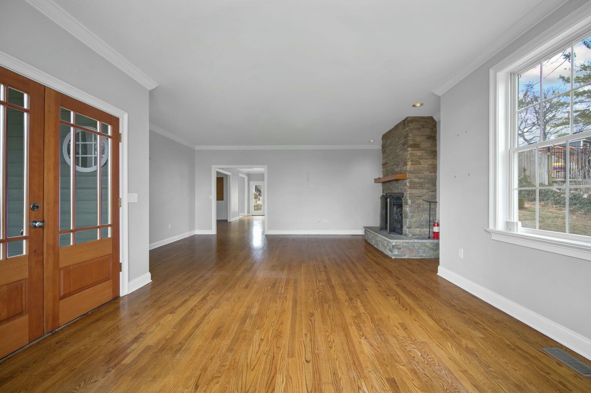 216 E Brow Road, Lookout Mountain, Tennessee image 8