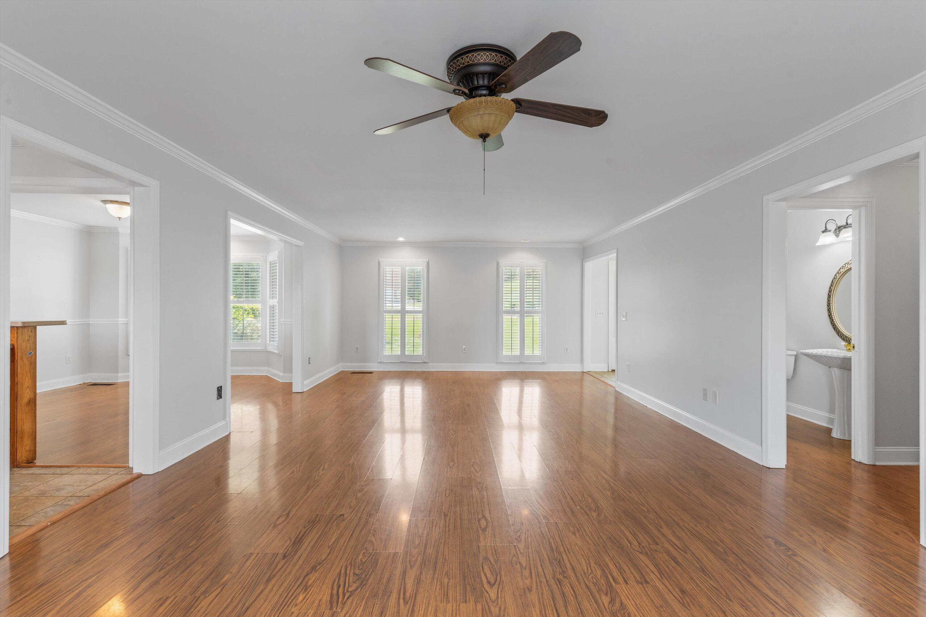3054 Hawthorne Street, Athens, Tennessee image 10
