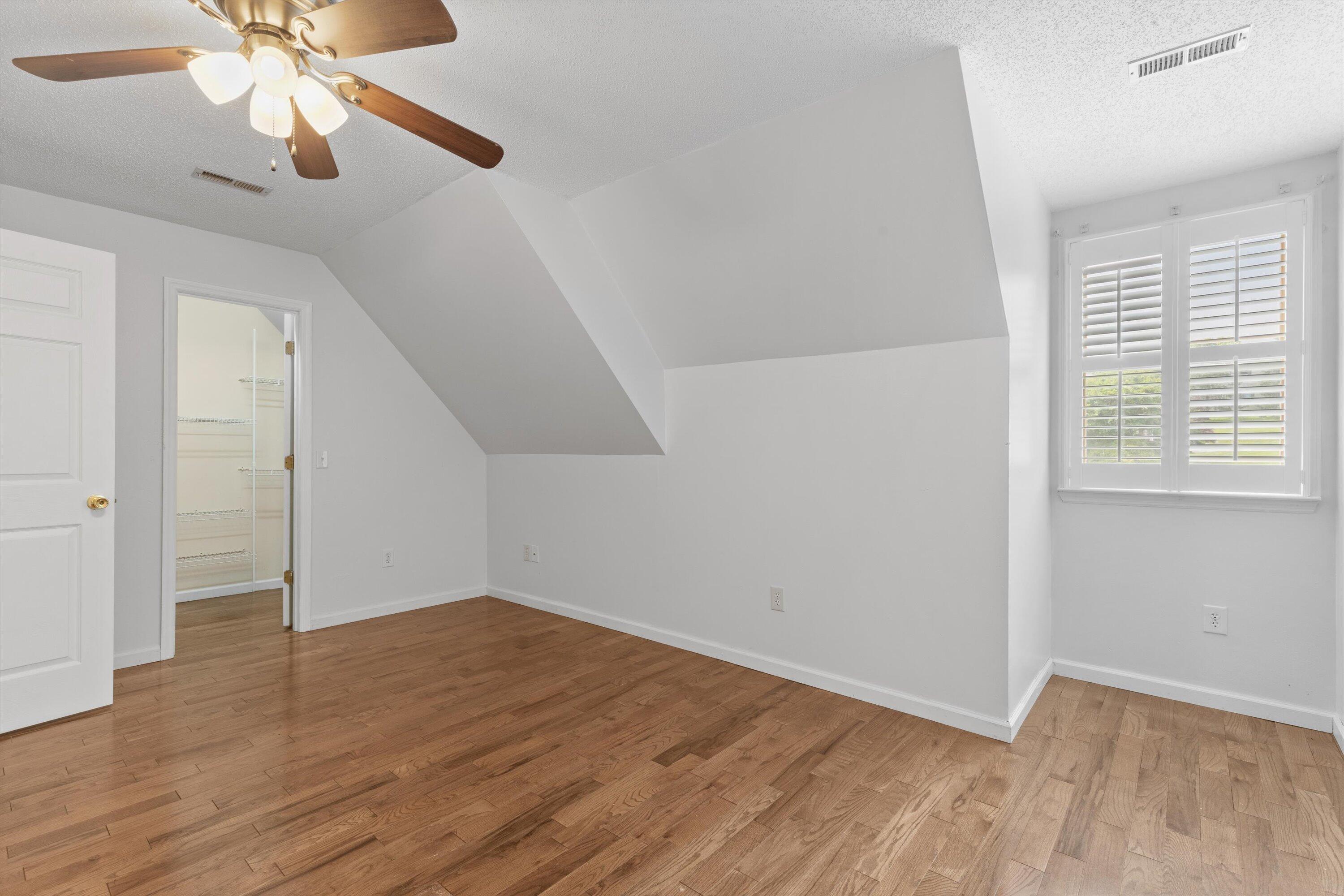 3054 Hawthorne Street, Athens, Tennessee image 39