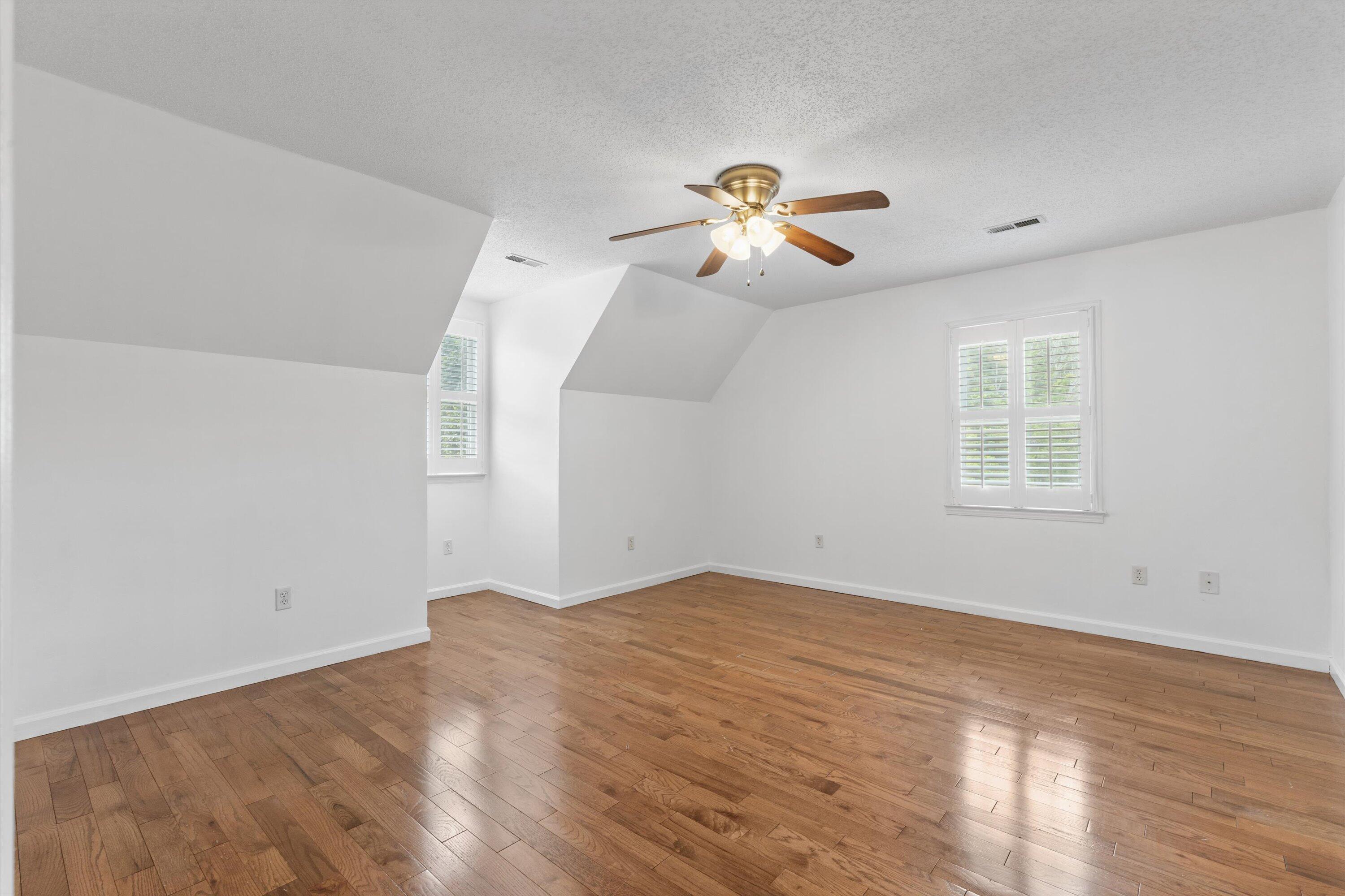 3054 Hawthorne Street, Athens, Tennessee image 36