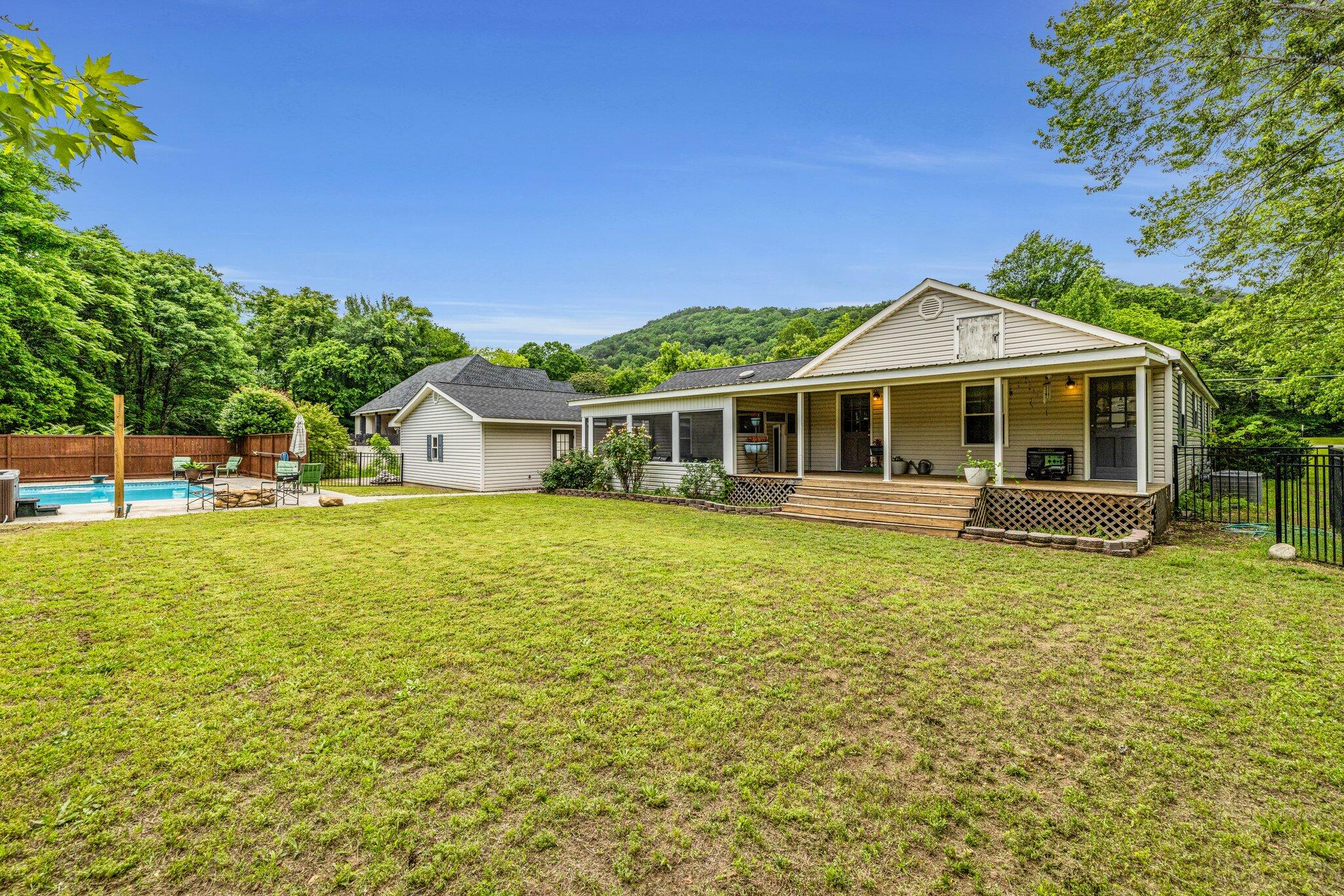 11674 Back Valley Road, Soddy Daisy, Tennessee image 26