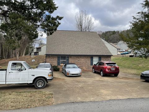 Photo of 709/713 NE Weeks Drive, Cleveland, TN 37312 (MLS # 1385911)