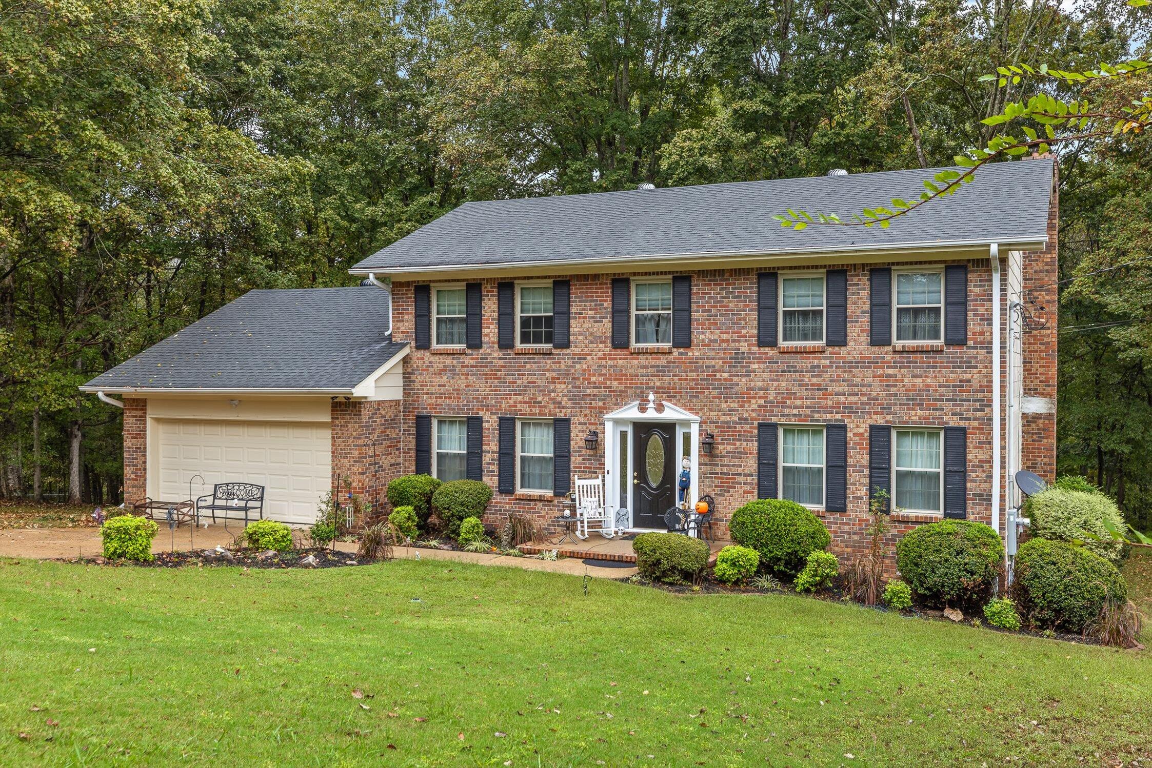 Hixson, Tennessee 37343, United States, 4 Bedrooms Bedrooms, ,3 BathroomsBathrooms,Residential,Active,224104