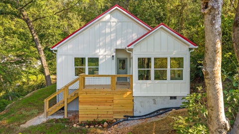 Photo of 169 Dal Brown Road, Chattanooga, TN 37405 (MLS # 1543048)