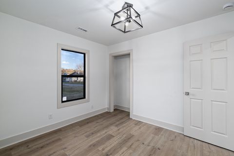 Tiny photo for 2003 Jackson Street, Chattanooga, TN 37404 (MLS # 1527859)